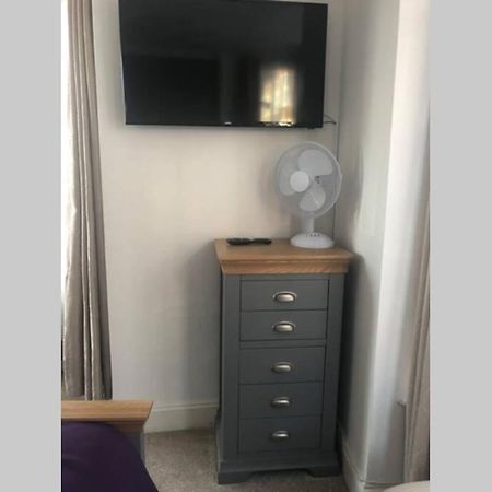 Appartamento Bernards Hideout Cromer Esterno foto